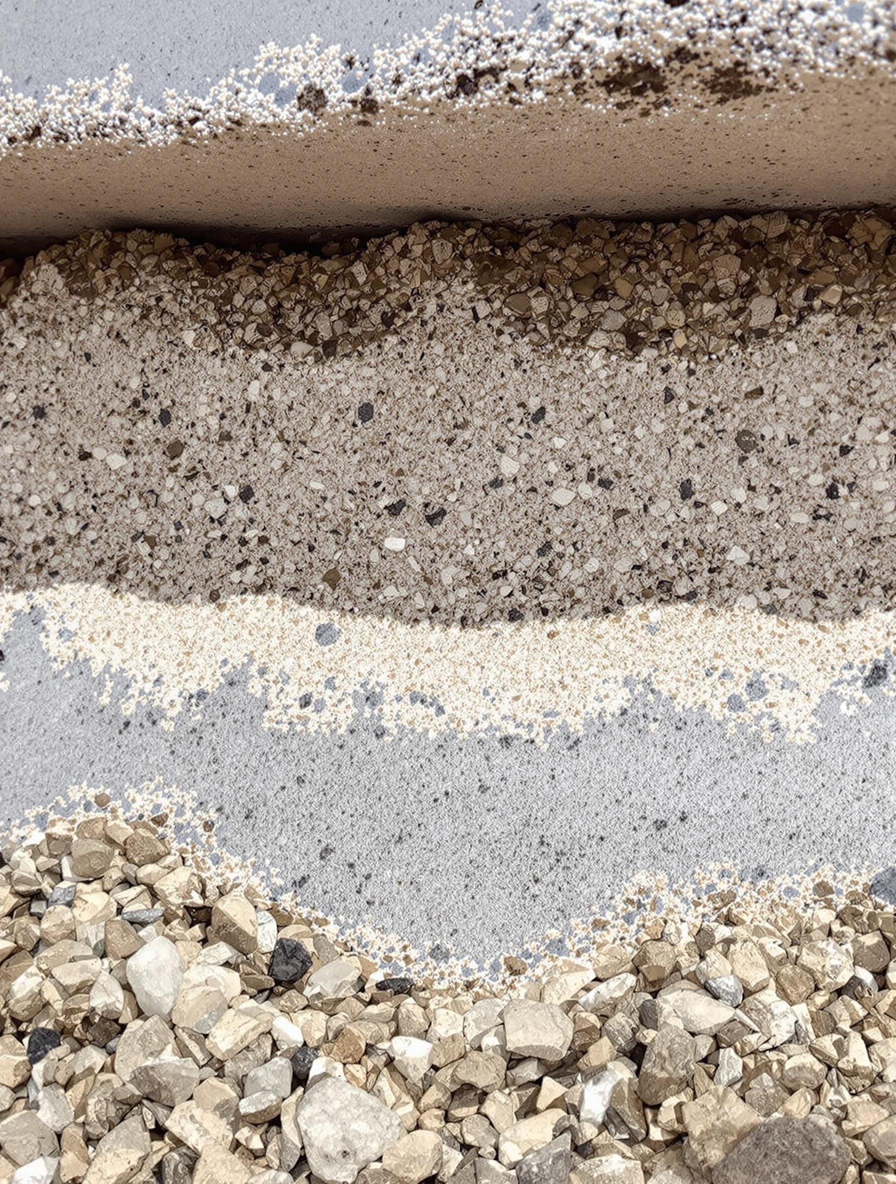 Hérisson drainant compacté avec gravier grossier